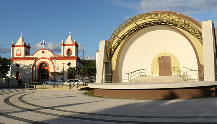 Plaza de recreo de Guayanilla.