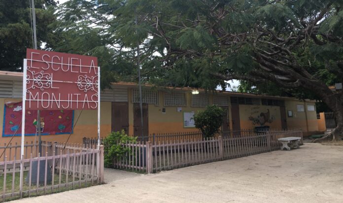 Escuela Las Monjitas en Ponce.