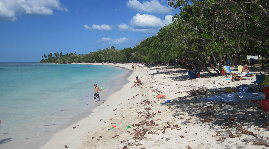 Playa Buyé, en Cabo Rojo. (Wikimedia Commons / Elivan)