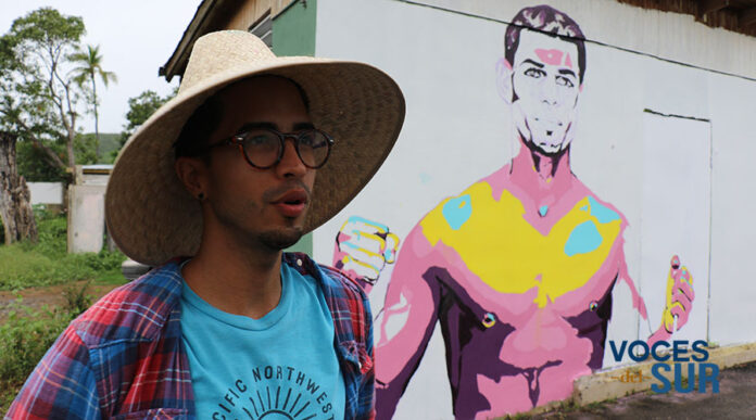 El artista guayanillense Gabriel Santiago Ortiz pintó un mural del púgil Carlos 