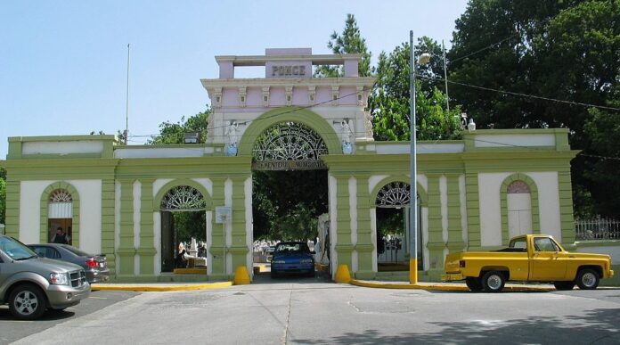 Cementerio Civil de Ponce.