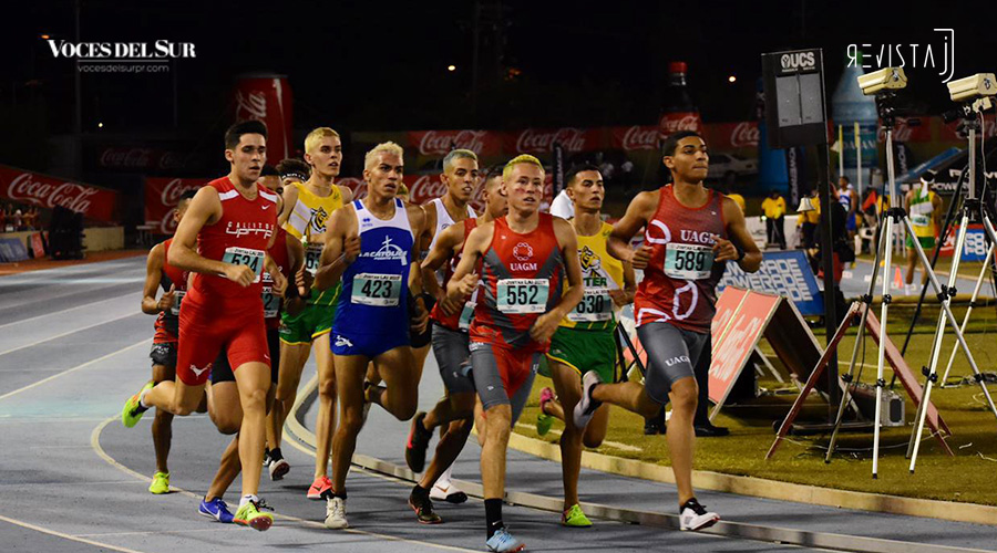 Ryan Sánchez Estrada, de la UAGM de Gurabo, ganó oro en 1,500 metros. (Voces del Sur / Revista J / Jean Cosme Crespo)