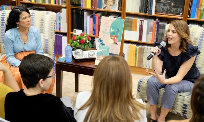 Tatiana Pérez Rivera compartirá impresiones sobre la novela Los primeros días con el público de la librería El Candil en Ponce. (Suministrada)
